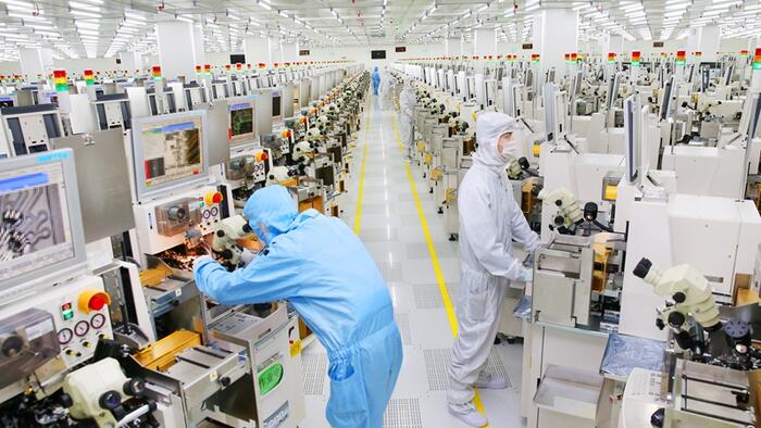 NextImg:China Plans $27BN 'Big Fund' To Counter US' Tech War