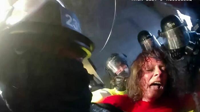 NextImg:Victoria White Files $2 Million Suit For Police Using 'Excessive' Force In Jan. 6 Beating