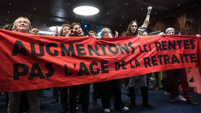 NextImg:Swiss Voters Give Themselves Extra Month Of Pension, Reject Raising Retirement Age