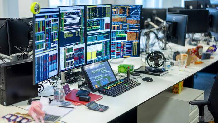 NextImg:Futures Flat At All-Time High As Bitcoin Surges To Record, Oil Rises