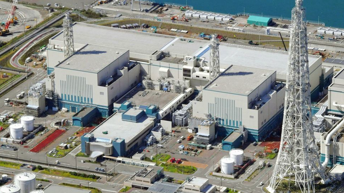NextImg:Tepco Loads Fuel Rods In World's Largest Nuclear Power Plant As Atomic Era Reignites