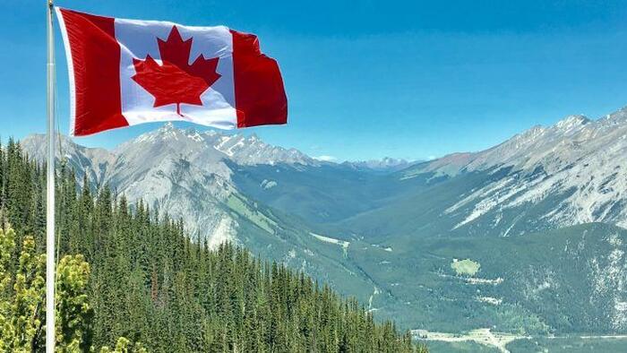 NextImg:Canada Marks Most Rapid Population Growth In 66 Years