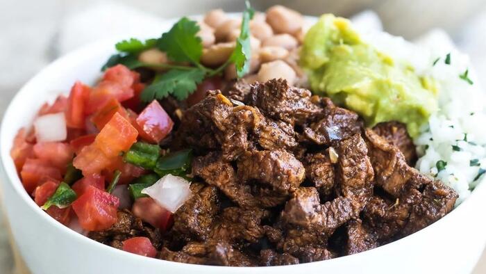 NextImg:A Chipotle Double Steak Bowl Is Now $39 In California