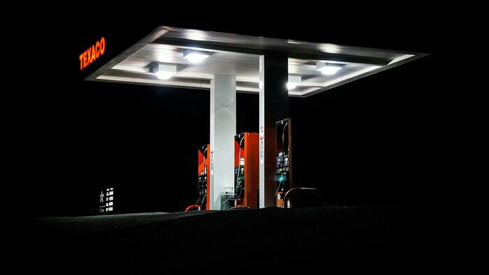 NextImg:Bullish Bets On Gasoline Futs Soar As Pump-Prices Risk Rising To "Politically Sensitive" $4/Gallon Level
