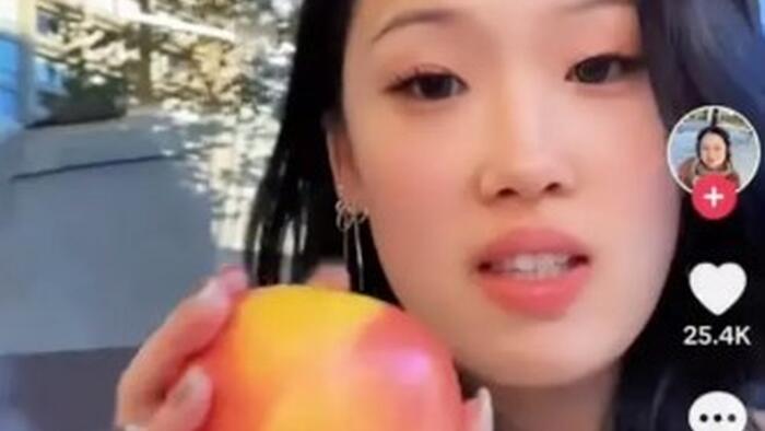 NextImg:"Seven F*cking Dollars!": Social Media Influencer Rages After Paying $7 For An Apple At Whole Foods