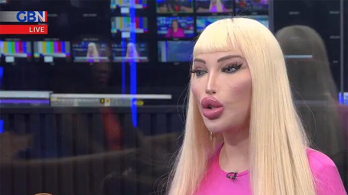 NextImg:Transgender 'Human Doll' Lectures JK Rowling About What A Woman Is