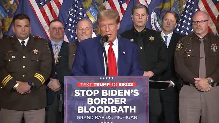 NextImg:Bloomberg Admits '10,000 Migrant Crossings A Day' Has 'Upended The Election'