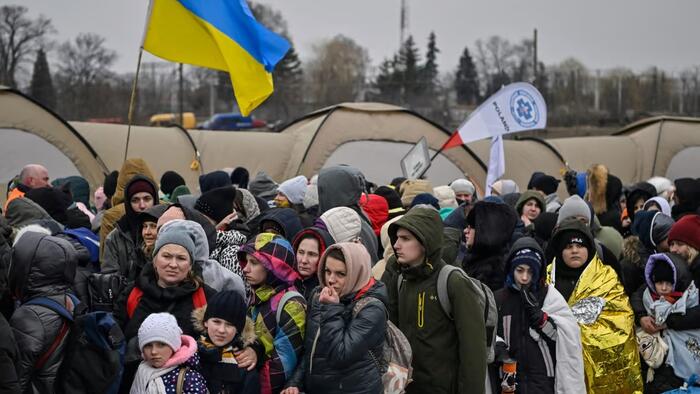 NextImg:Poland Ready To Help Ukraine Round Up Military-Aged Men