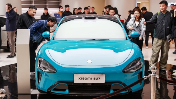 NextImg:Chinese EV Makers Scramble To Offer Incentives To Compete With Tesla And "Disruptive" Xiaomi