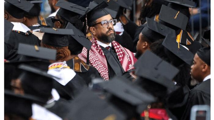 NextImg:Graduates At All-Black Morehouse College Turn Back On Biden During Commencement Speech, Refuse To Applaud