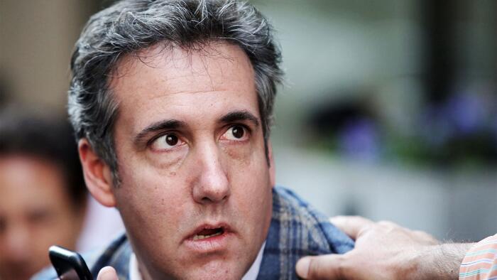 NextImg:A Disbarred, Serial Perjurer Walks Into A Court And Asks To Take An Oath...Seriously, No Joke