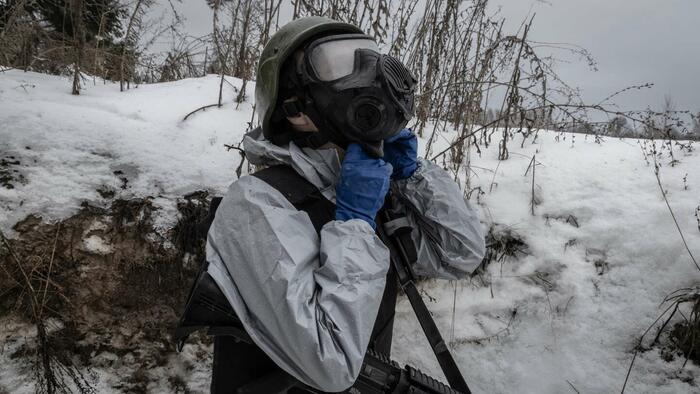 NextImg:US Says Russia Using "Chemical Weapons" In Ukraine...Except It's Tear Gas
