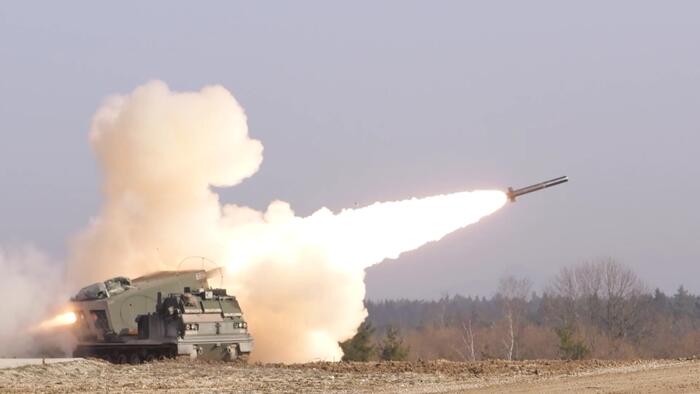 NextImg:Bipartisan Calls Grow For Ukraine To Hit Russian Territory With US Arms