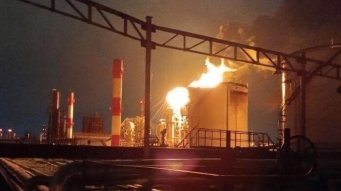 NextImg:Ukrainian Drones Hit Major Rosneft Refinery In Russia