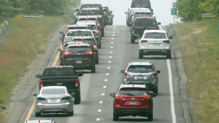 NextImg:Record July Fourth Travel Expected As Gas Prices Will "Remain Stable Until After Labor Day" 