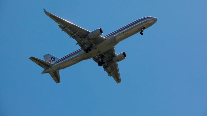 NextImg:American Airlines Threatened With Travel Ban From NAACP After Passengers Removed For Body Odor