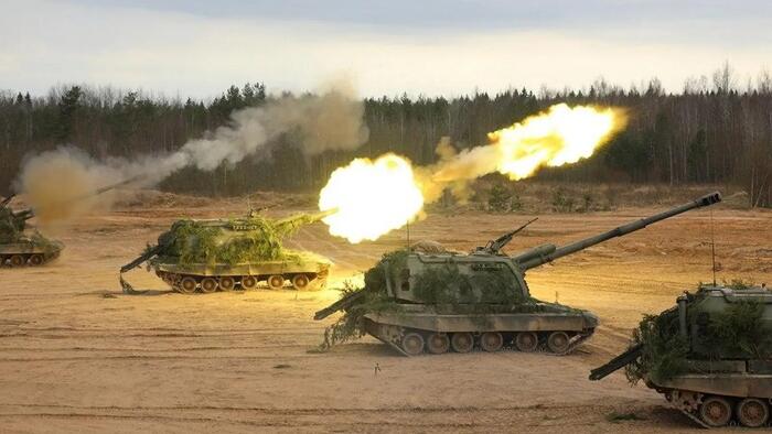 NextImg:North Korea Reportedly Sending Shipments Of 5 Million Artillery Shells To Russia