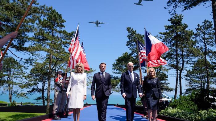 NextImg:Ukraine Has Requested NATO Military Instructors On Its Soil, Macron Says
