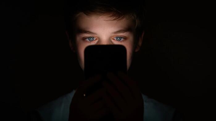 NextImg:Internet Addiction In Adolescents Can Negatively Affect Brain Function: Study