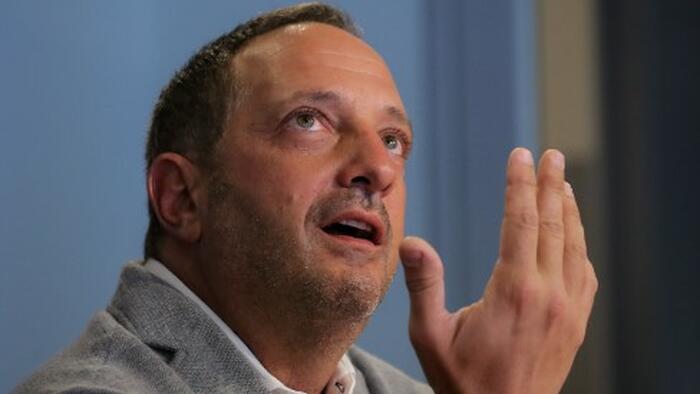 NextImg:The Pain Trade: Citron's Andrew Left Says He's Shorting GameStop...Again