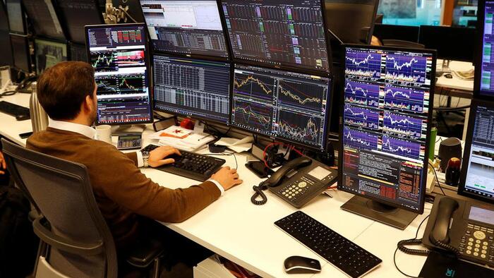 NextImg:Futures Drop As Macro Tumbles, Consumer Weakness Spreads