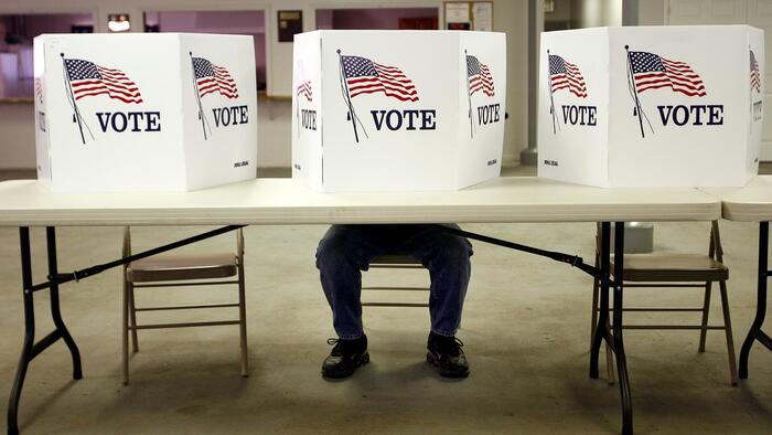NextImg:Welfare Offices Providing Voter Registration Forms To Illegals Without Proof Of Citizenship