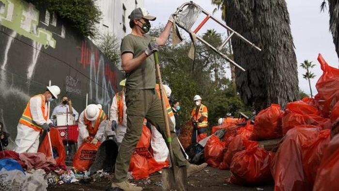 NextImg:L.A. Officials Reject Newsom Order To Clear Out Homeless Encampments