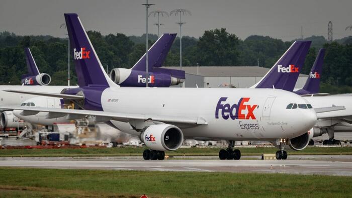 NextImg:FedEx To Cut Daytime Domestic Flight Activity By 60%