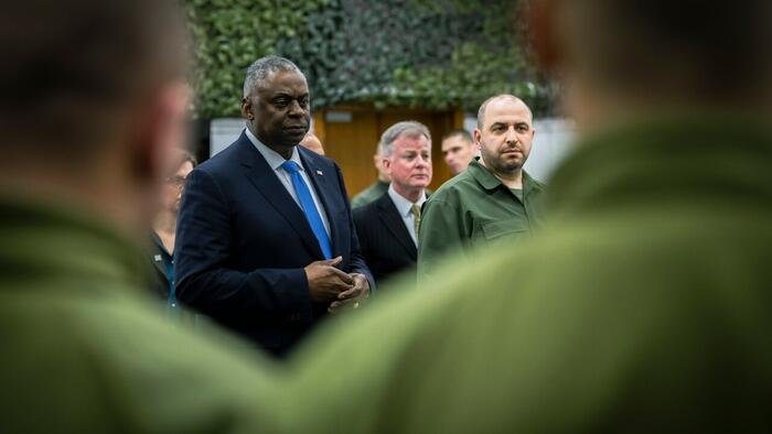 NextImg:Lloyd Austin Unveils New $2.3BN Aid While Hosting Ukraine's Defense Chief