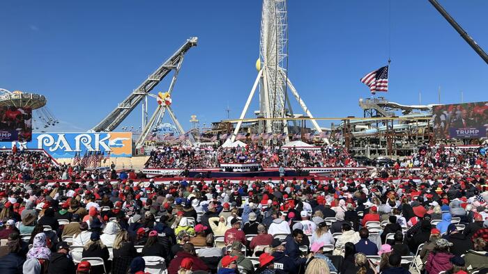 More Agency Weaponization? Secret Service Tells Trump To Stop Having Outdoor Rallies