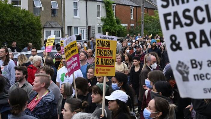 NextImg:UK's Night Of The Ghost Fascism