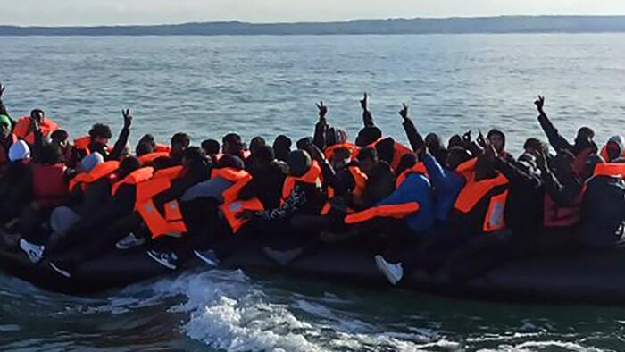NextImg:Same Sh*t, Different Govt: Channel Migrants Record Daily Crossings For Starmer's Labour