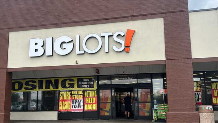 NextImg:Big Lots Reportedly Mulls Bankruptcy Amid Consumer Downturn