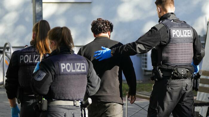 NextImg:Thousands Of Illegal Migrants Deported From Germany To Poland