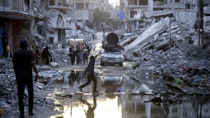 NextImg:EU Urges 'Polio Ceasefire' In Gaza As WHO Seeks To Vaccinate 640,000 Palestinian Children
