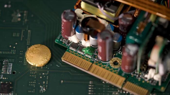 NextImg:The UK's Ploy To Pull Their Gold From The Wastebasket