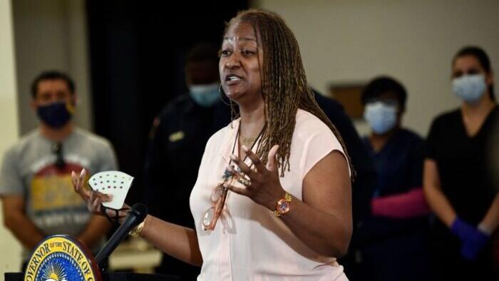 NextImg:LA County To Extend Guaranteed-Income Plan To 2,000 Foster Dependents