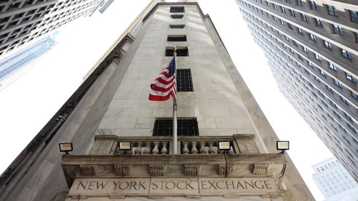 NextImg:Weathering The Storm: Experts Weigh In On Recession Preparation