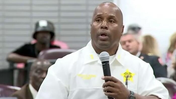 NextImg:Deputy Police Chief Working For "America's Worst Mayor" Indicted On Bankruptcy Fraud Charges