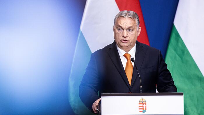 Hungary Plans Free Tickets for Migrants to Brussels