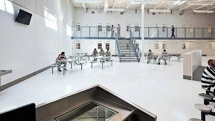 NextImg:Seattle Considers 'Catching And Releasing' From Des Moines Facility After King County Jail Runs Out Of Space
