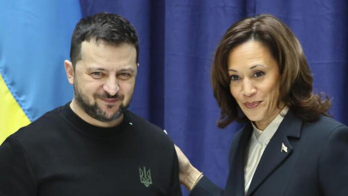 NextImg:Zelensky To Present 'Victory Plan' To Harris & Trump In September