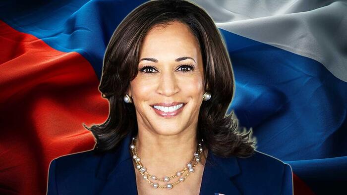 NextImg:Kremlin Spokesman Suggests Moscow Prefers Kamala Harris Over Donald Trump