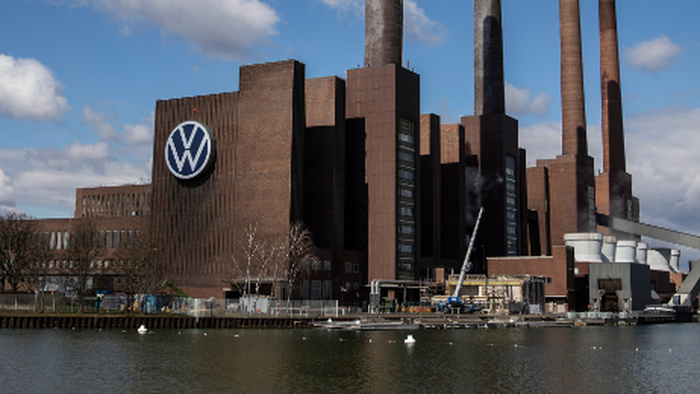 NextImg:Volkswagen Cuts Profit Forecast Again Amid Sliding Car Demand