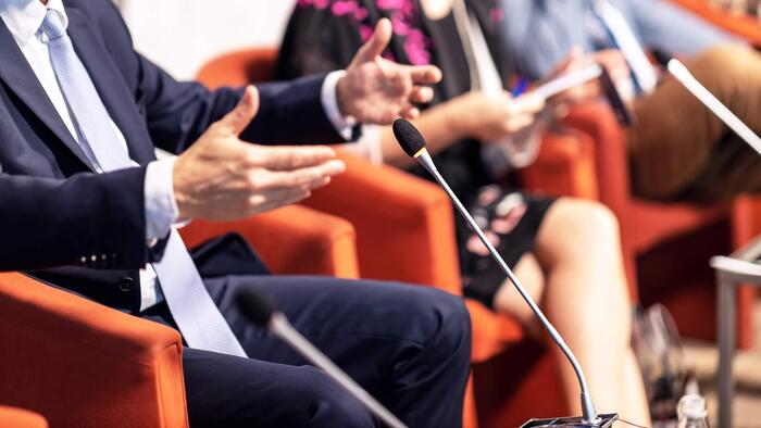 NextImg:VDH: Our So-Called 'Experts' And Their Silly Group-Speak Letters