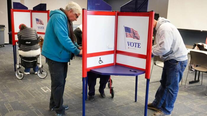 NextImg:Oregon DMV Mistakenly Registered 306 Non-Citizens To Vote, Officials Say