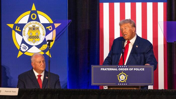 NextImg:Nation's Largest Police Union Endorses Trump