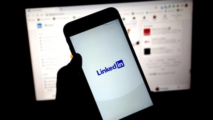 NextImg:Microsoft-Owned LinkedIn Using People's Data To Train Artificial Intelligence Models