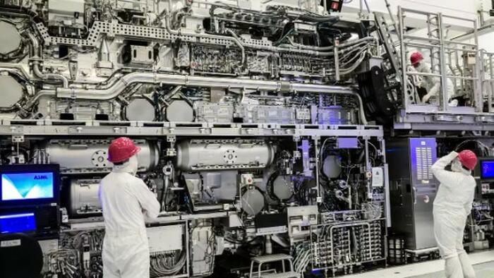 NextImg:Intel Teams Up With Japanese National Research Institute To Further EUV Development