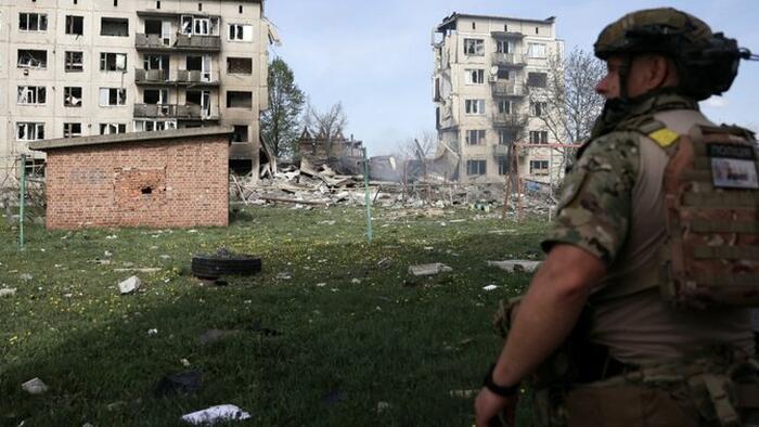 NextImg:Russia Takes New Village Near Hub Of Pokrovsk; Drone Debris Hits Outside Ukraine's Parliament